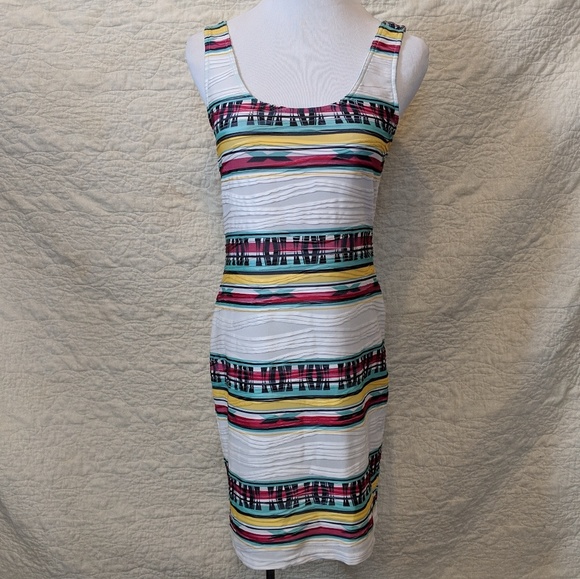 Love ♥️ Ari Dresses & Skirts - Bodycon dress